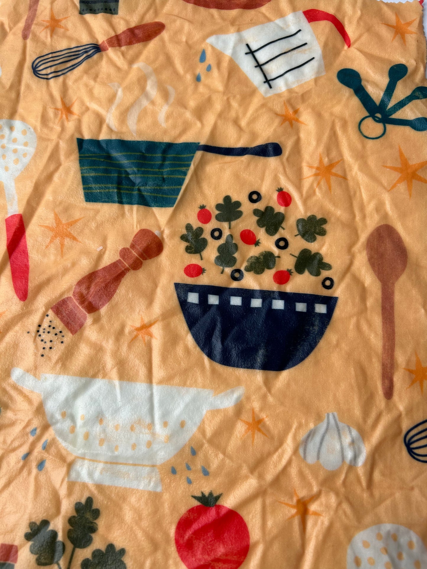 Beeswax Food Wrap Set of 4 - 6 patterns to choose from- Reusable Food Wraps - Food Storage - Green Living - Eco Friendly Kitchen