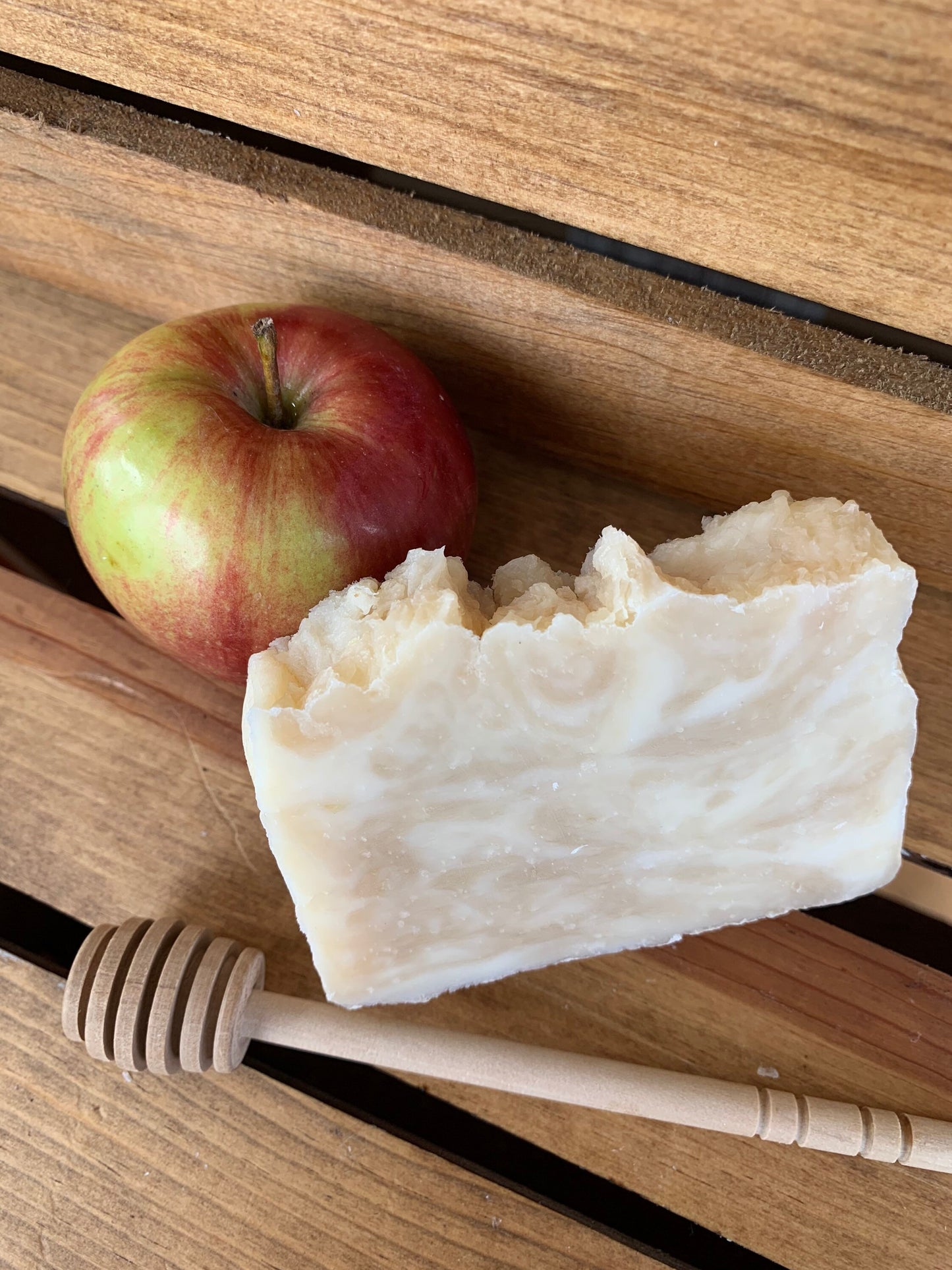 Apples & Honey Soap- made with beeswax and honey - Palm Free Soap