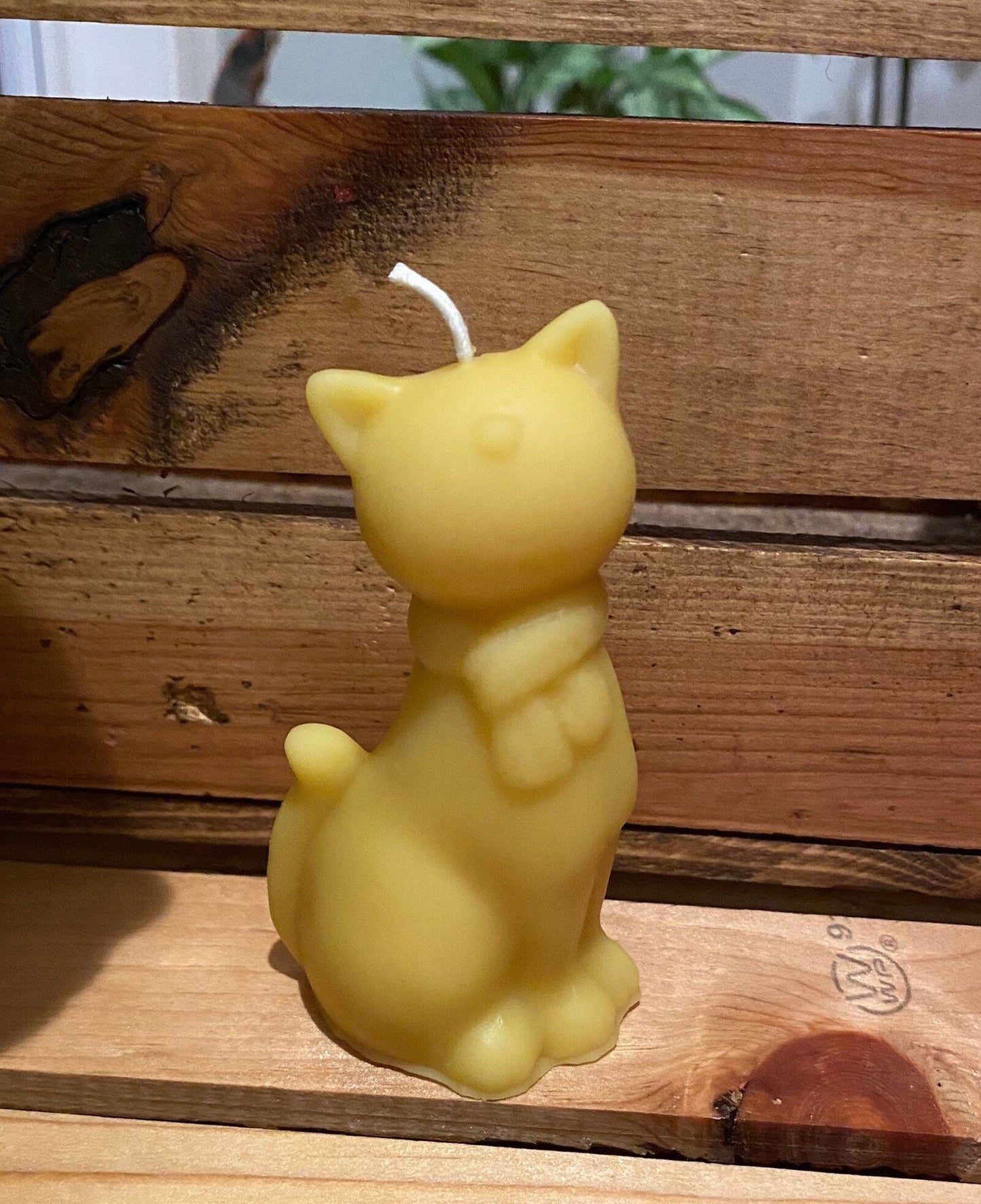 Beeswax Cat Candle- Cat With Scarf Candle