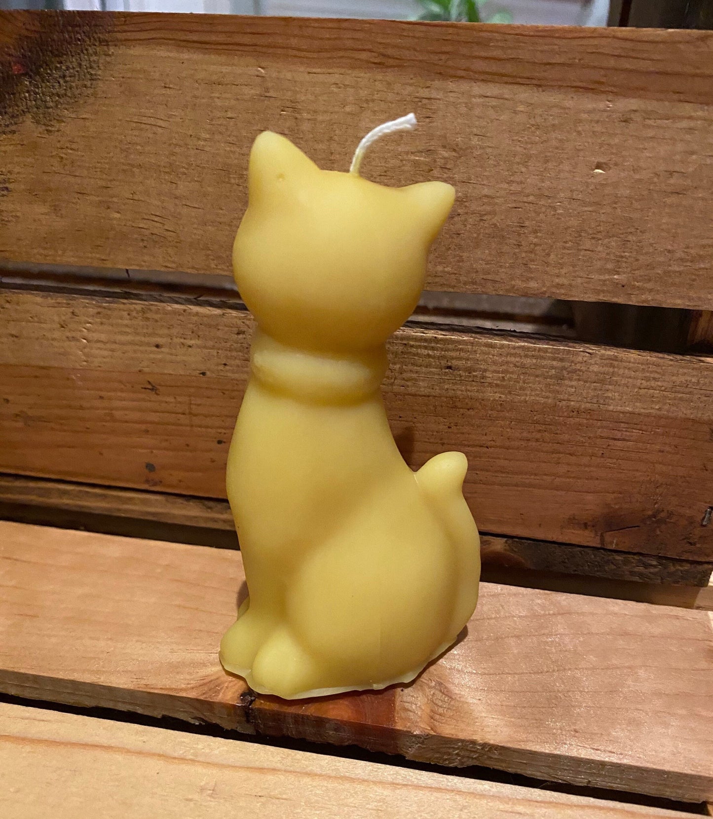 Beeswax Cat Candle- Cat With Scarf Candle