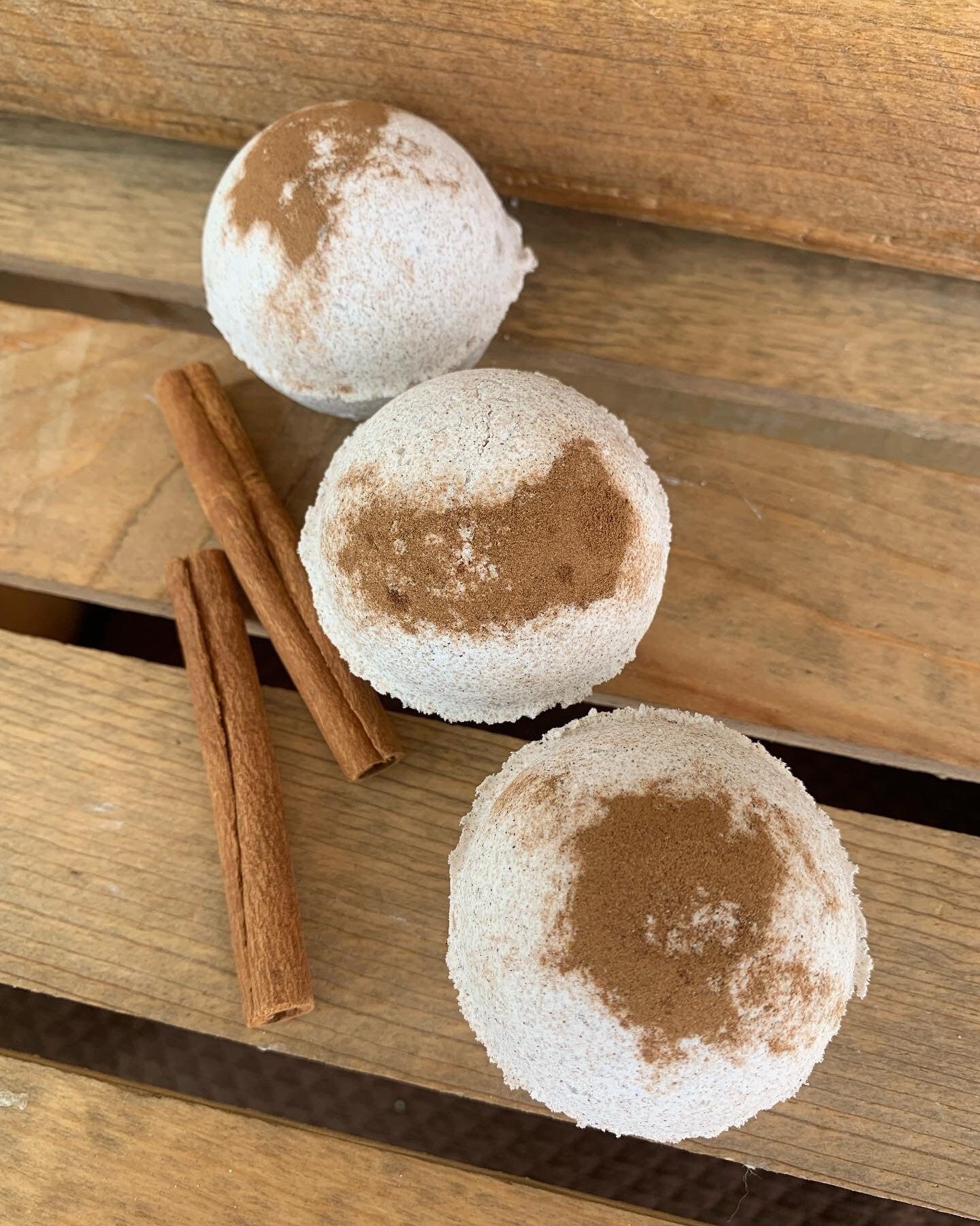 Cinnamon Bath Bomb- Natural Bath Bomb