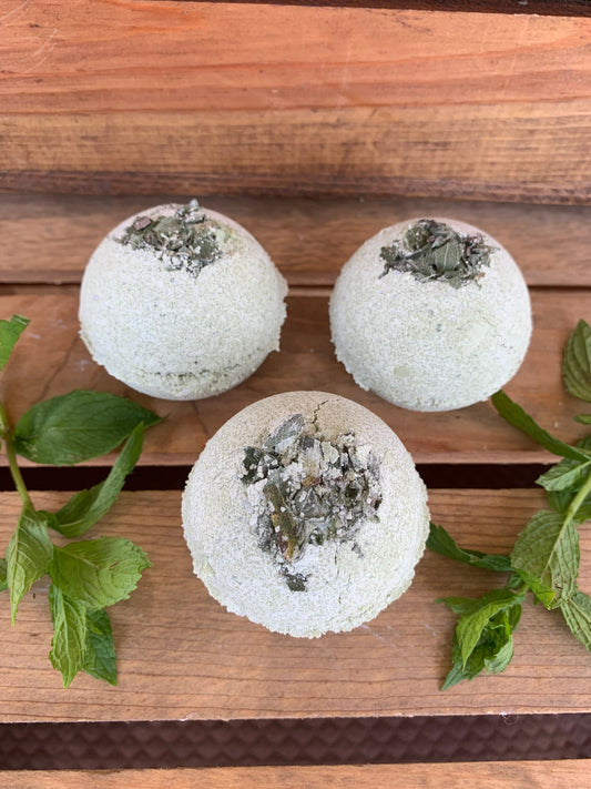 Peppermint Bath Bomb- Natural Bath Bomb