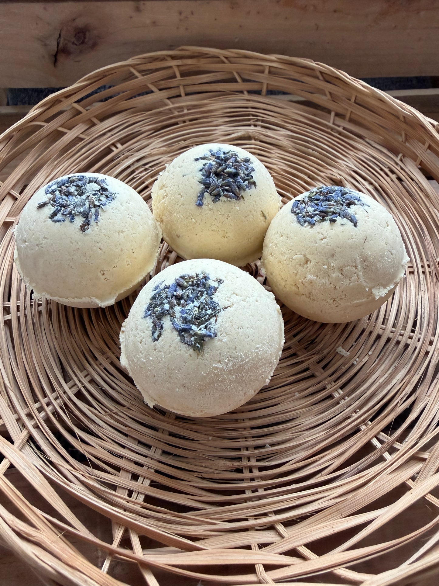 Lavender Orange Bath Bomb - Nourishing Spa Experience