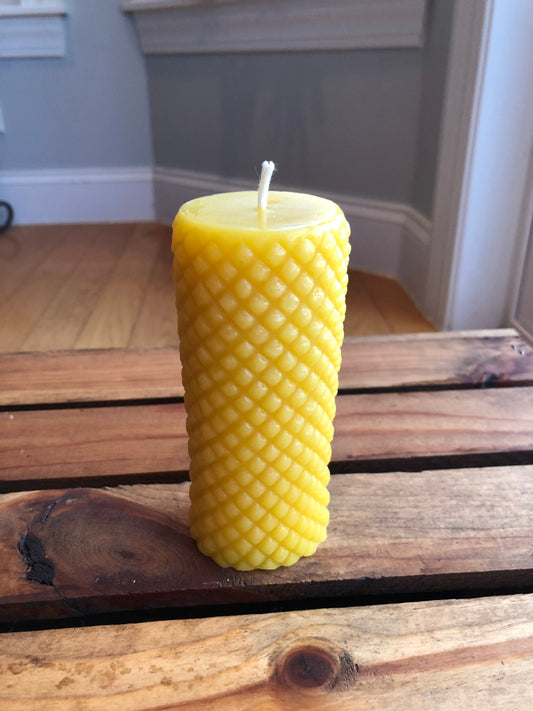 Beeswax Candle- diamond cylinder pillar