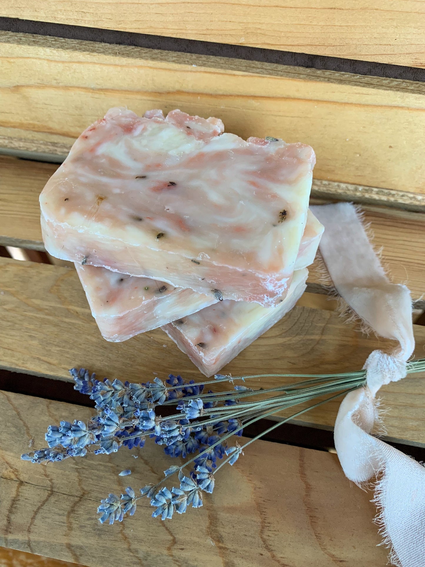 Lavender Bar Soap- Moisturizing Soap- Beeswax and Honey Soap - Palm Free Soap