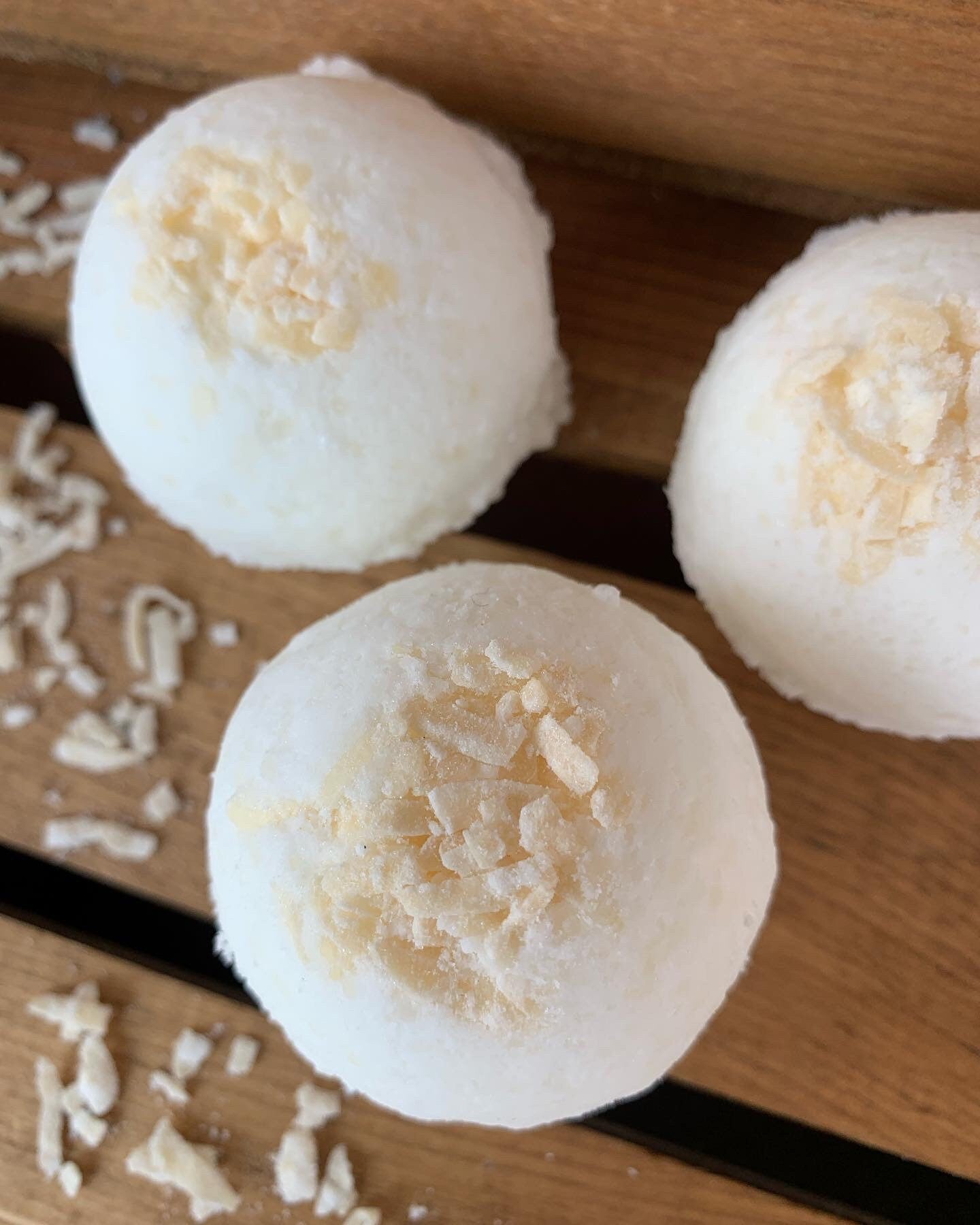 Coconut Cream Bath Bomb- Bath Bombs- Coconut Bath Bomb- Natural Bath Bomb